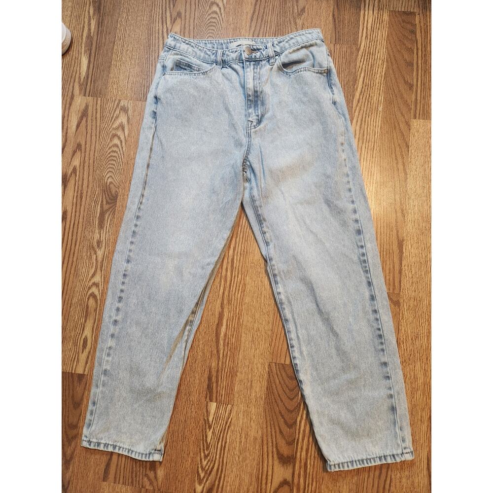 Francesca's Tgla Cropped Relaxed Light Wash Jeans